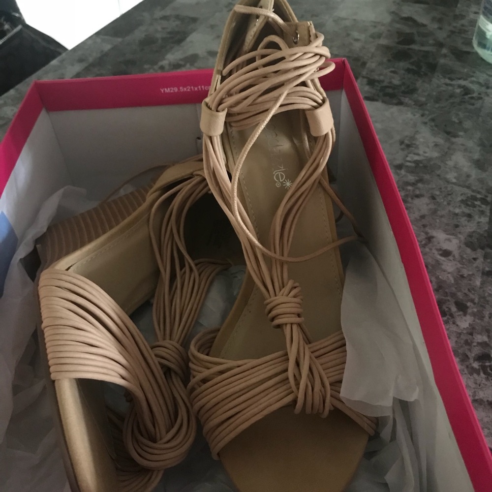 Shoes-wedges